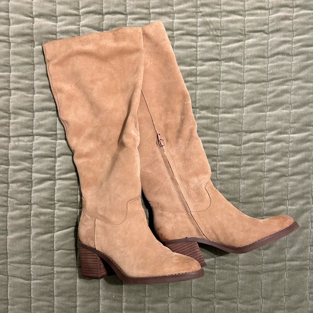Crown Vintage Tan Knee High Boots